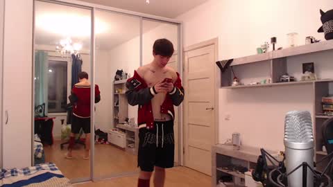 Snapshot of teddy_mode chatting on 12/09/24, 01:34 Teddy online show from 12/09/24, 01:34