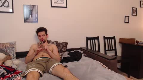 Snapshot of teddy_mode chatting on 03/05/25, 10:54 Teddy online show from 03/05/25, 10:54