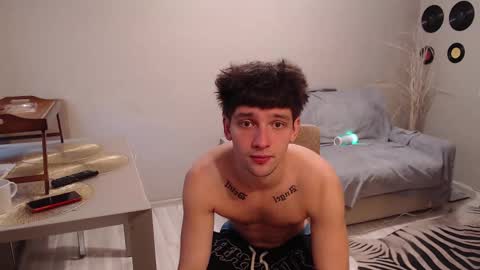 Snapshot of teddy_mode chatting on 09/11/25, 08:36 Teddy online show from 09/11/25, 08:36