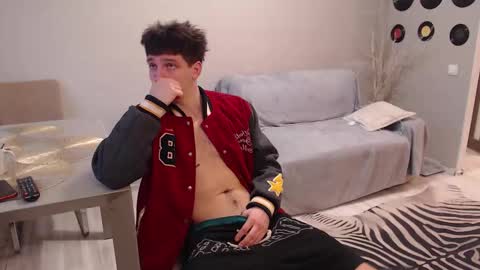 Snapshot of teddy_mode chatting on 09/30/25, 11:15 Teddy online show from 09/30/25, 11:15