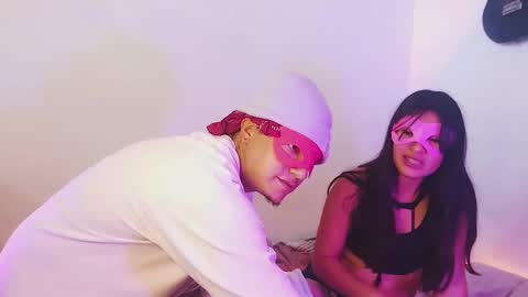 Shelovesthemask online show from 11/26/25, 05:03