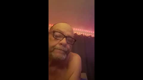 Snapshot of tedestep2 chatting on 05/10/26, 02:11 tedestep2 online show from 05/10/26, 02:11