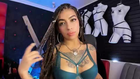 Tayloor online show from 01/10/26, 03:08