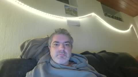 Peter online show from 10/24/25, 03:47