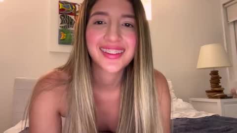 Amy No penetration Virgiin giirl online show from 09/30/25, 12:15
