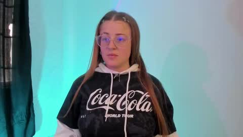 Snapshot of tekila__ chatting on 02/12/25, 08:50 tekila__ online show from 02/12/25, 08:50