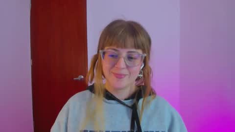 Snapshot of tekila__ chatting on 12/03/25, 03:47 tekila__ online show from 12/03/25, 03:47