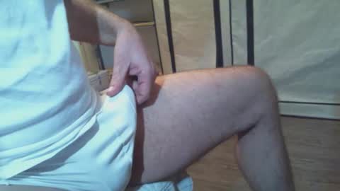 Snapshot of tekktronik chatting on 11/04/25, 05:28 bras should be banned online show from 11/04/25, 05:28