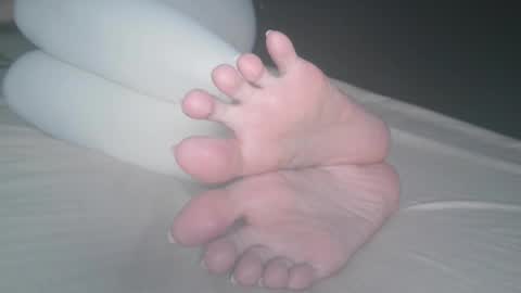 Viv West online show from 01/31/25, 01:33