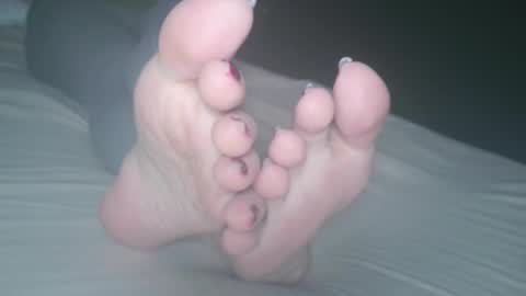 Viv West online show from 02/03/25, 02:58