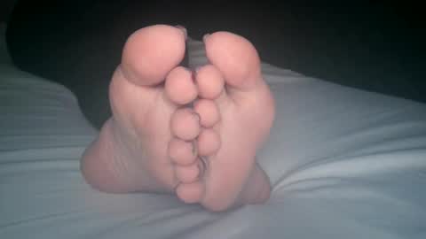 Viv West online show from 11/17/25, 03:23