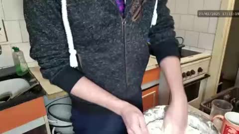 Virg Lszl online show from 02/23/25, 04:24