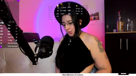 Maddie online show from 04/07/26, 01:17