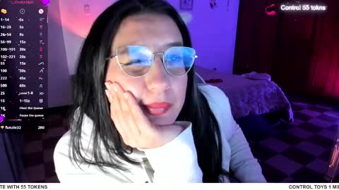 Snapshot of tellme_maddie chatting on 05/27/26, 01:57 Maddie online show from 05/27/26, 01:57