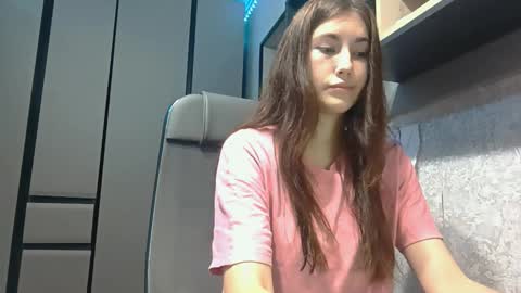 Alice online show from 10/09/25, 05:27