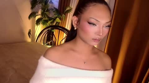 Snapshot of temptation_ashley chatting on 07/30/26, 06:51 temptation_ashley online show from 07/30/26, 06:51