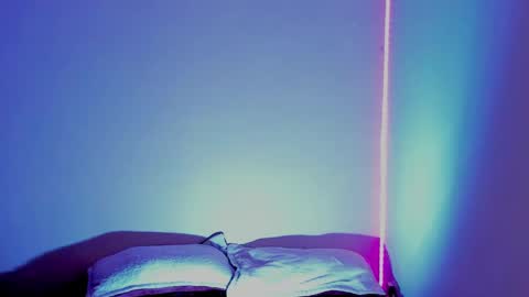 Sara online show from 04/25/26, 03:42