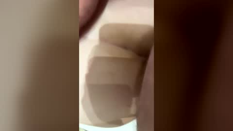 Snapshot of temptingtwosome3011 chatting on 07/04/26, 09:10 temptingtwosome3011 online show from 07/04/26, 09:10