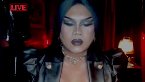 Snapshot of temptress_cocoxxx chatting on 07/18/26, 06:28 Mistress Coco online show from 07/18/26, 06:28