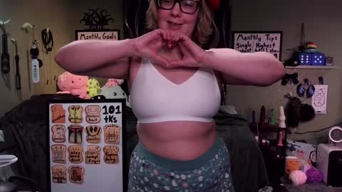 Pixie and Tentacle Overlord online show from 01/10/25, 11:29