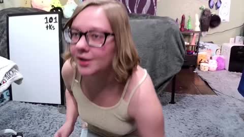 Pixie and Tentacle Overlord online show from 02/10/25, 11:13