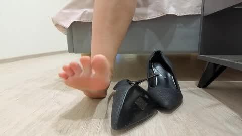 Ada  online show from 09/18/25, 09:44