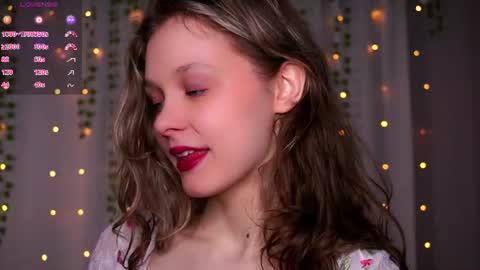 Snapshot of tender__beauty chatting on 07/10/26, 06:32 Hey Im Aneta online show from 07/10/26, 06:32