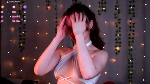 Snapshot of tender__beauty chatting on 07/15/26, 08:03 Hey Im Aneta online show from 07/15/26, 08:03