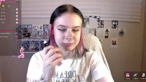  Sue  online show from 12/05/25, 03:41