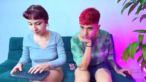 tender_dust online show from 03/05/25, 09:04