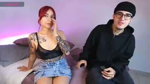 tender_dust online show from 11/17/25, 01:11