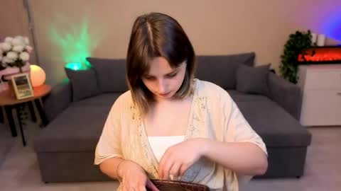 tender_meow online show from 06/07/26, 08:12