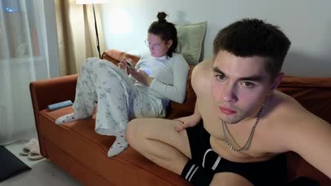 Amanda and Kenny online show from 02/03/25, 09:29