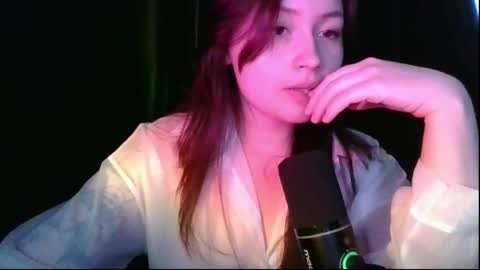 Snapshot of tendre_amelia chatting on 05/14/26, 05:53 tendre_amelia online show from 05/14/26, 05:53