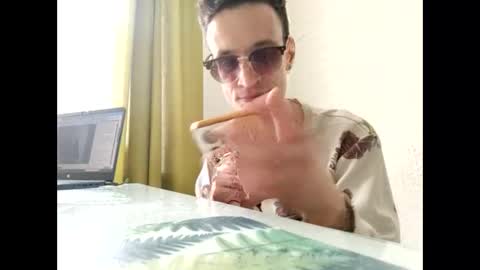 Tendy Ness online show from 04/15/26, 09:27