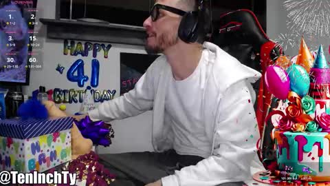 Snapshot of teninchty chatting on 02/06/26, 03:22 Ty online show from 02/06/26, 03:22