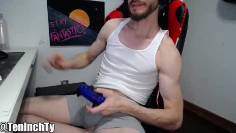 Snapshot of teninchty chatting on 02/21/26, 05:19 Ty online show from 02/21/26, 05:19