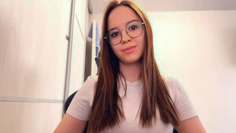 Aria online show from 03/27/26, 10:15