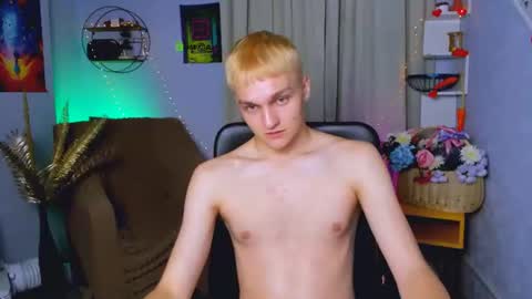 teo_sol online show from 06/18/26, 07:29