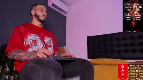 Snapshot of teoferrer chatting on 09/23/25, 08:12 Teo Ferrer online show from 09/23/25, 08:12