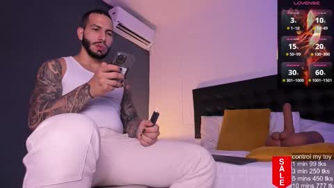 Snapshot of teoferrer chatting on 11/01/25, 08:33 Teo Ferrer online show from 11/01/25, 08:33