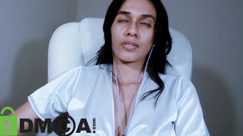 Lisa online show from 12/30/24, 02:09