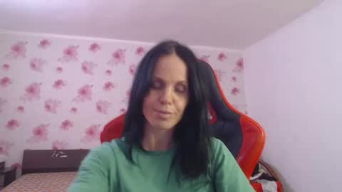 Snapshot of teresalovex chatting on 10/12/25, 12:59 teresalovex online show from 10/12/25, 12:59