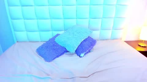 Teresa online show from 11/14/25, 01:32