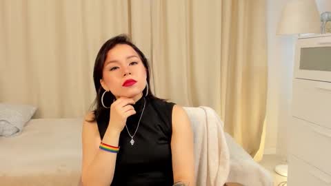 Ellie online show from 10/28/25, 06:28