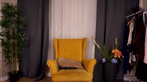 first  AI on cb - Vanya online show from 02/10/25, 03:21