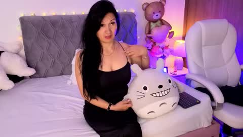 Emily online show from 03/18/26, 06:22