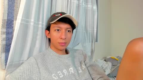 Juanfe  online show from 02/22/25, 01:00