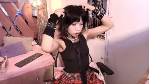 Terra Elowen online show from 09/24/25, 11:35