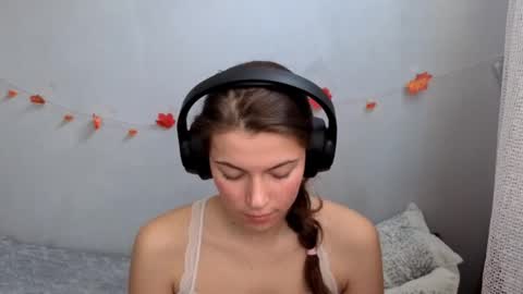 Anny Simpson online show from 10/16/25, 06:03